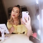 Alma Lindell (@almalindells) Leak OnlyFans 

 profile picture