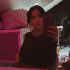 b (bgamergirl) Leaked OnlyFans 

 profile picture