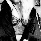 blondebecca (Blonde Becca 🖤) OnlyFans Leaks 

 profile picture