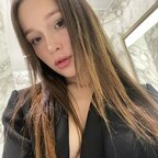 ellileen (Elli Leen) OnlyFans Leaked Pictures & Videos 

 profile picture