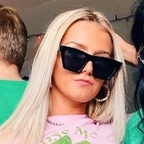 Onlyfans leak holllyq 

 profile picture