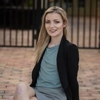 kerry 🌻 (@kerryrenee) Leaks OnlyFans 

 profile picture