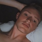 liam 🐝 (@liamjhul) Leaks OnlyFans 

 profile picture