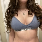 lilcanary (Canary) OnlyFans Leaked Content 

 profile picture