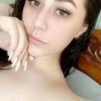 madluv (Madelyn Carlisle) OnlyFans Leaks 

 profile picture