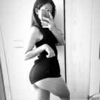 saralia OnlyFans Leak 

 profile picture
