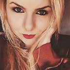 Sophie Violet @sophieviolet Leaked OnlyFans 

 profile picture