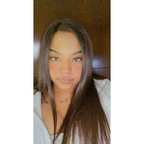 Zeresh Swing (@zbabyxo) Leak OnlyFans 

 profile picture
